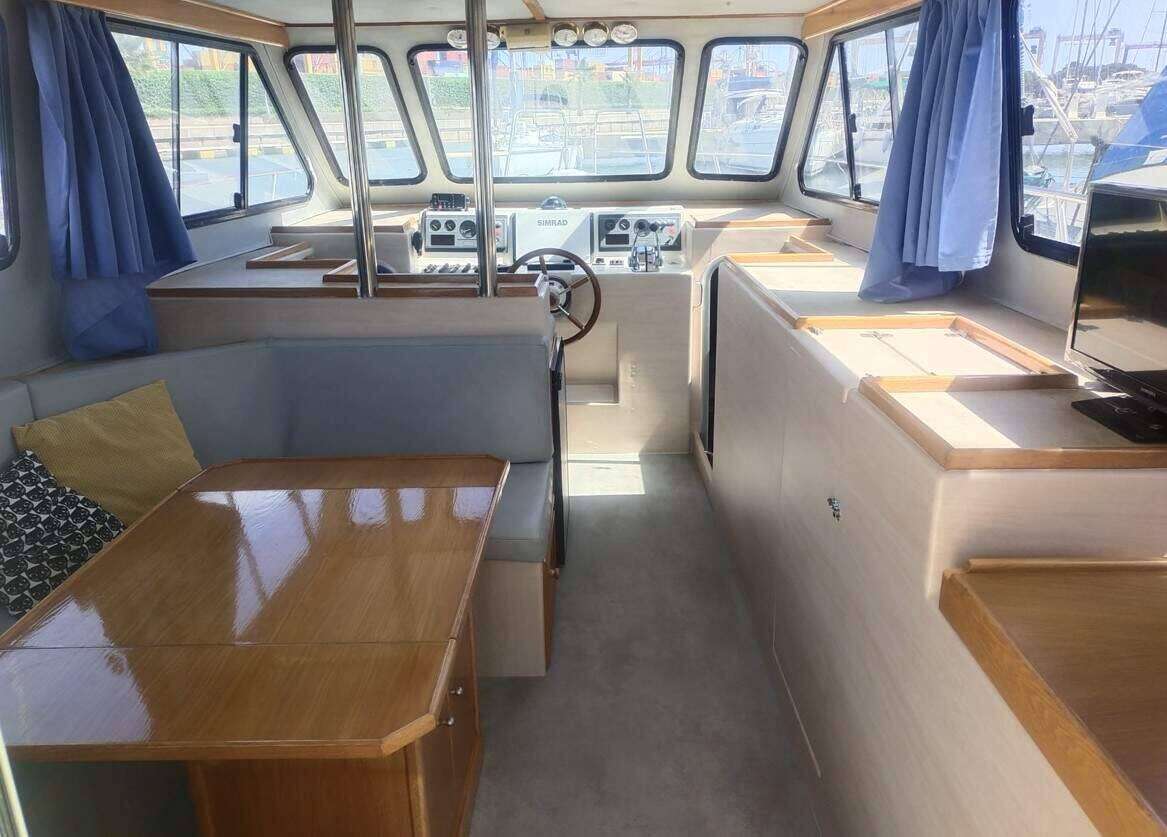 Fiesta privada en barco en Valencia para cumpleaños y despedidas
