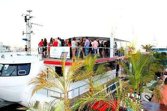 Sunset boat party en Valencia para grupos