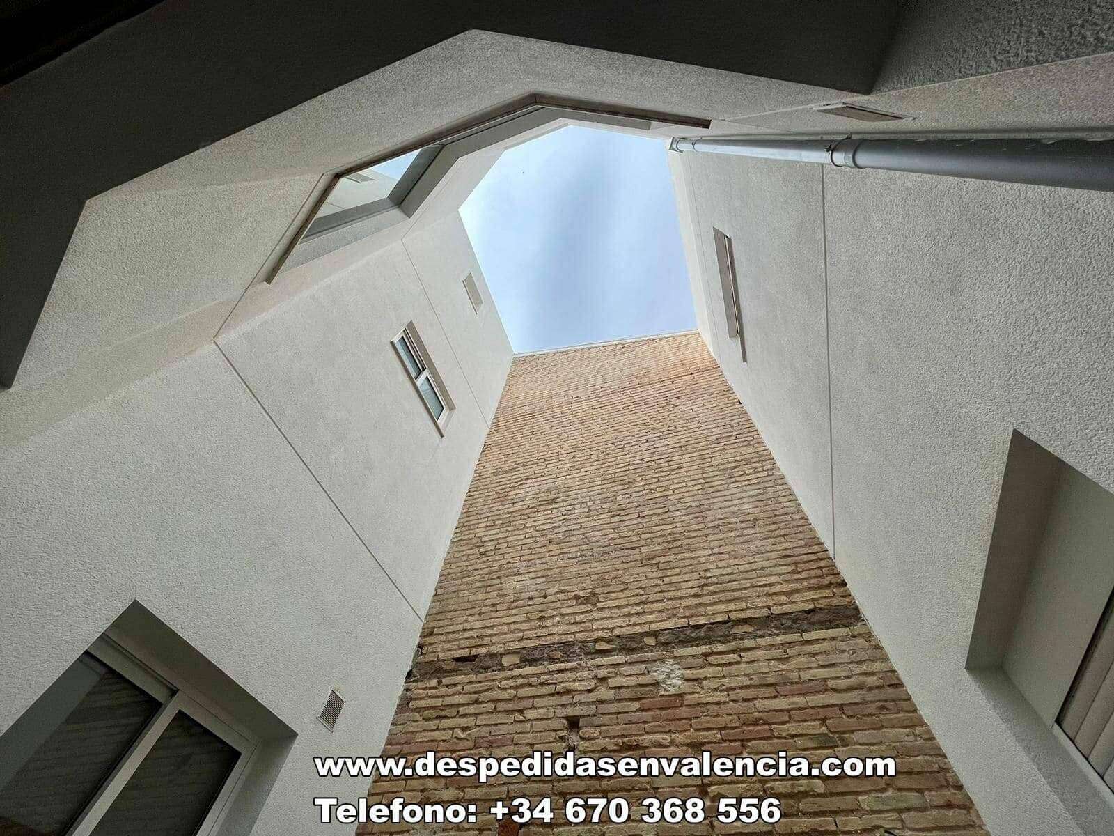 Hen party accommodation Valencia: beachfront villa for large groups